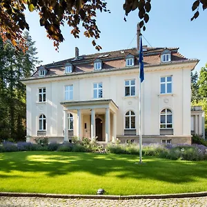 https://europaeische-akademie.find-berlin-hotels.com